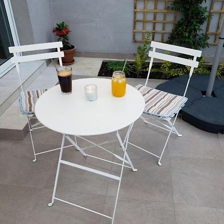 Modern & Cozy Studio W/ Backyard Near City Center Limassol Eksteriør billede