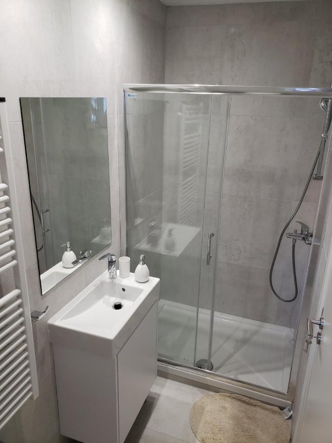 Modern & Cozy Studio W/ Backyard Near City Center Limassol Eksteriør billede
